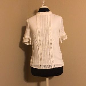 ❤️ Glamorous white lace blouse